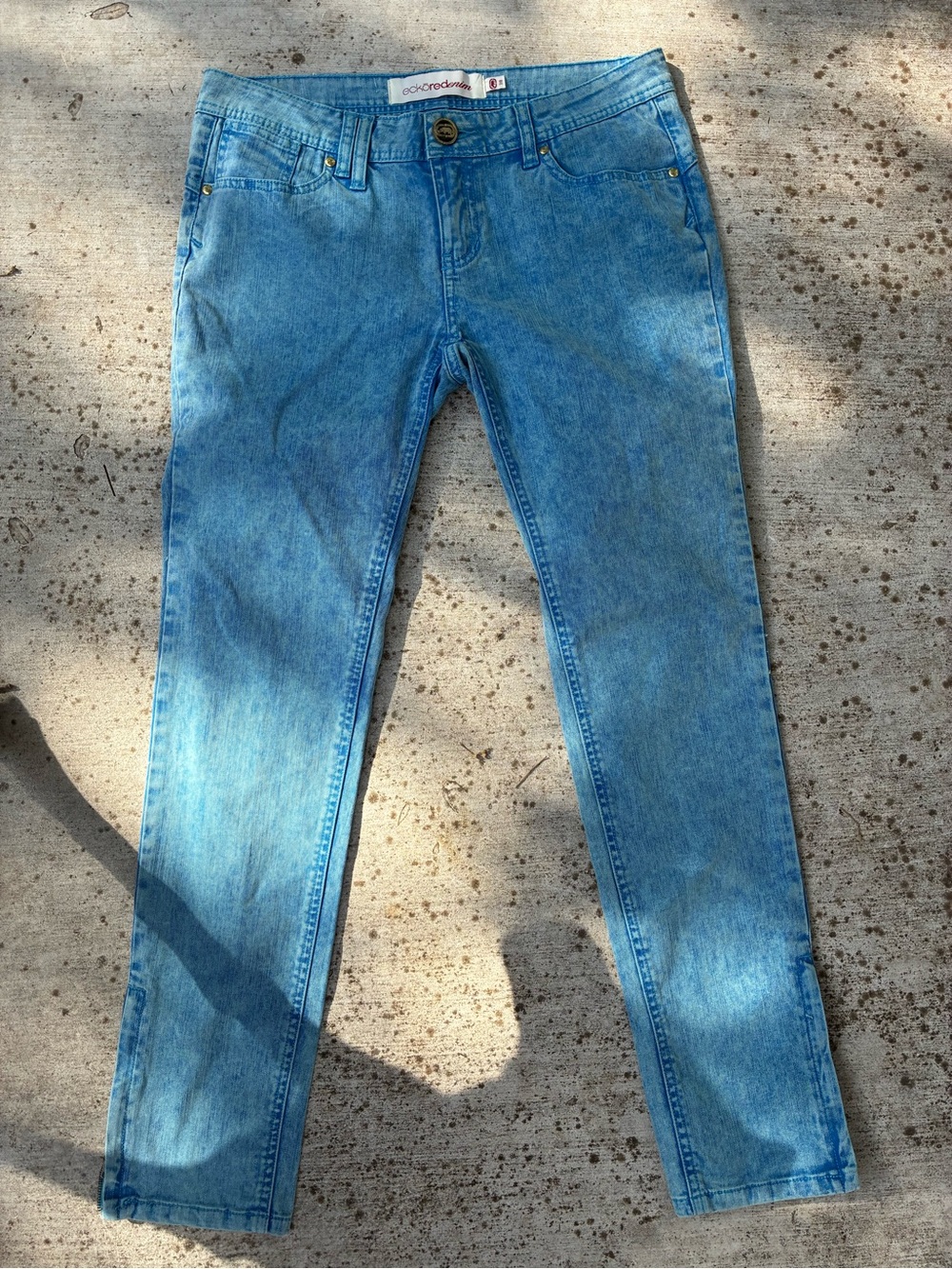 Ecko Unlimited Light Blue Slim Straight Women’s Jeans Size 7/8